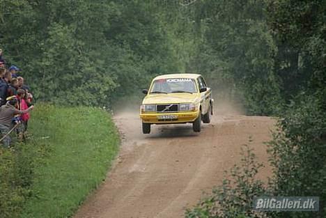 Volvo 240 Rally Bil (2002) - Rally Aukstaitija i Lithauen  billede 7