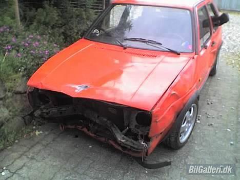 VW Golf 1300 total skadet :( billede 9