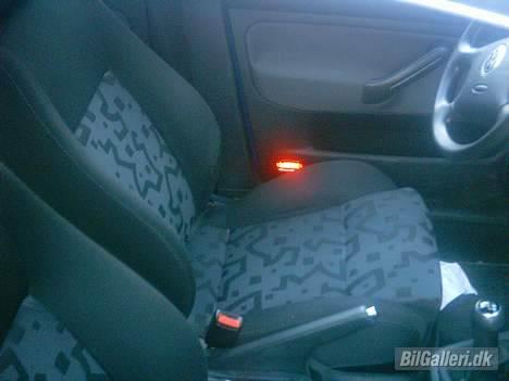 VW Golf IV 1.8 20V - Den orginale sports kabine billede 15