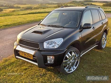 Toyota Rav4 - Er ok tilfreds med fronten.  billede 4