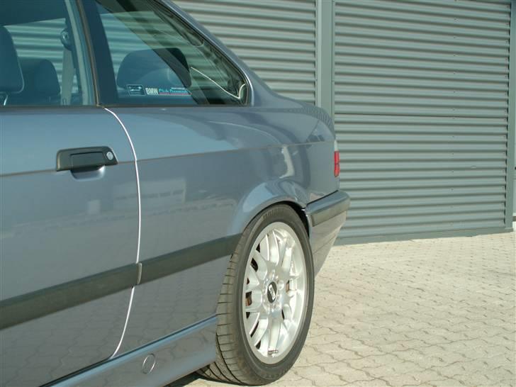 BMW     Coupé  billede 14