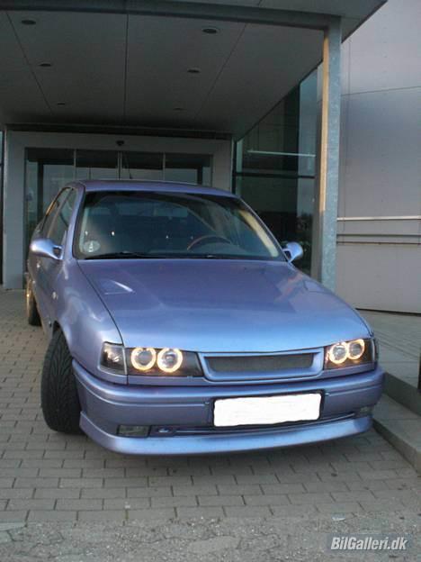 Opel ~Vectra~ 2.0i 16v - SOLGT billede 6