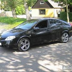 Nissan Primera P12