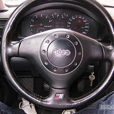 Audi A4 TURBO