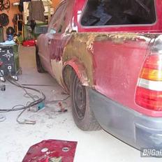 Mercedes Benz 124  pick up 