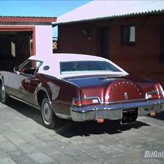 Lincoln continental mark IV 