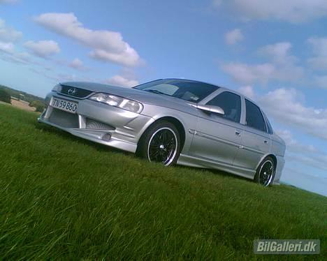 Opel Vectra B *SOLGT* billede 2