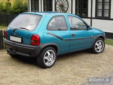 Opel 1,4i  JOY *solgt* - 13/8-06 billede 7