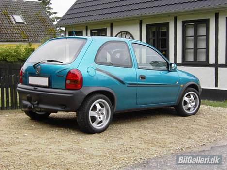 Opel 1,4i  JOY *solgt* - 13/8-06 billede 8