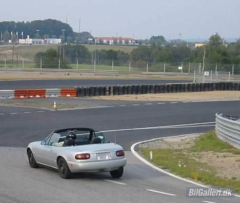 Mazda mx5 (SOLGT) billede 4