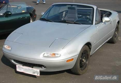 Mazda mx5 (SOLGT) billede 8