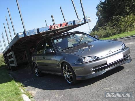 Honda Civic 1,6 Esi Solgt H - Sku lige prøve om den kunne være inden under... billede 11