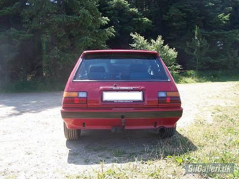 Toyota Corolla Turbo *SOLGT* - Bagenden.. billede 3