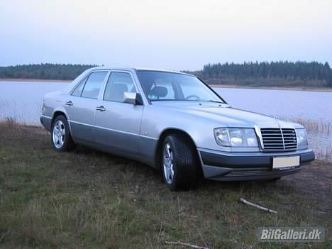 Mercedes Benz W124 300D billede 14