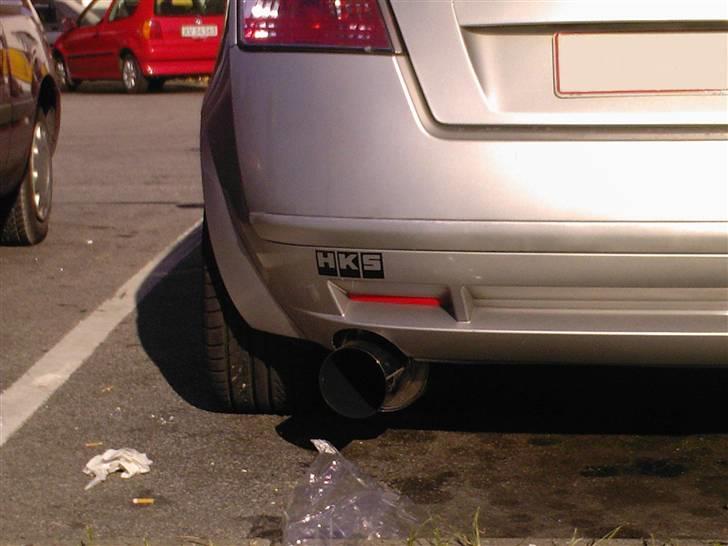 Fiat Stilo SOLGT desværre. - Tjek lige dette HKS røvhul på 5" billede 6