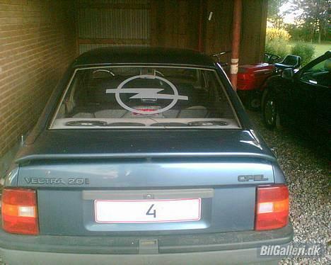 Opel vectra a.. smadret  ;/ billede 9