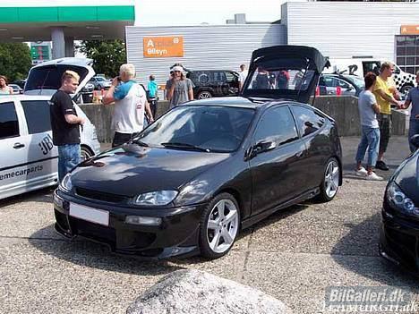 Mazda 323 c (regnbuen) solgt billede 14