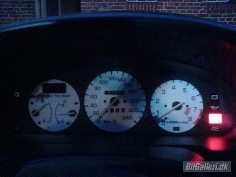 Mazda 323F BG Solgt billede 2