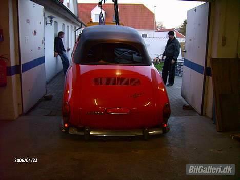 VW Karmann Ghia Cabriolet - ikke meget frihøjde her billede 5