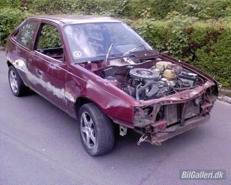 Opel Kadett E Skrottet - Og Sådan endte kadettens dage så.. :-( billede 19