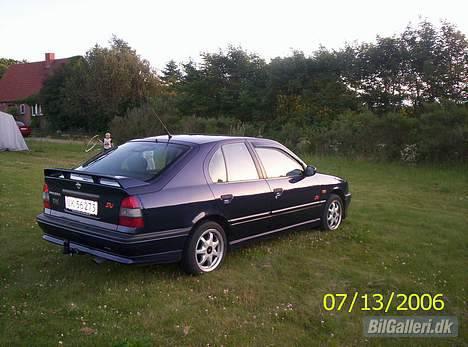 Nissan primera SRI billede 4