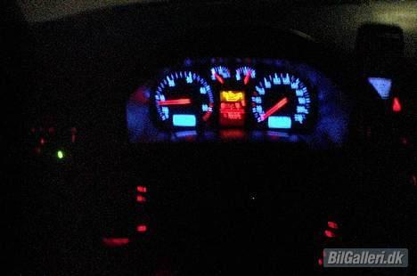 VW transporter(solgt) - multifuktionsrat fartpilot/anlæg billede 9