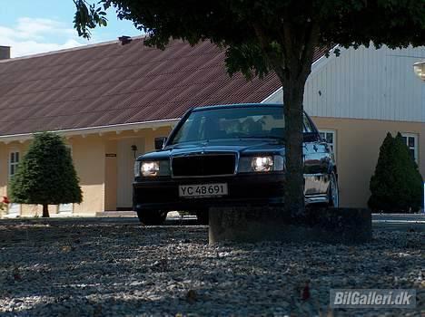 Mercedes Benz 190 E W201 solgt billede 3