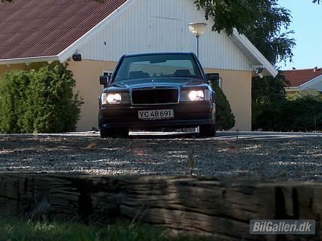 Mercedes Benz 190 E W201 solgt billede 5