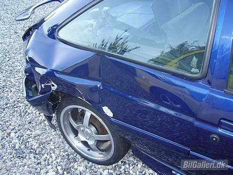 Ford Escort RS2000 R.I.P. billede 15