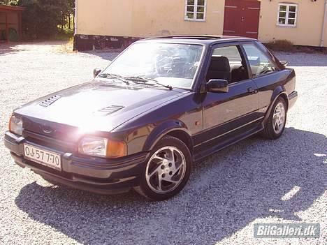 Ford escort rs turbo solgt! billede 3
