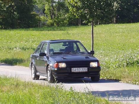Ford escort rs turbo solgt! billede 8