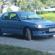 Peugeot 306