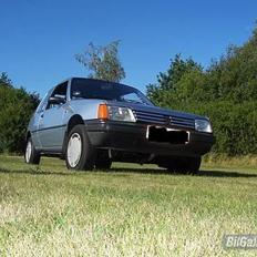 Peugeot 205 XR 1.4