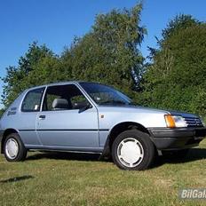 Peugeot 205 XR 1.4