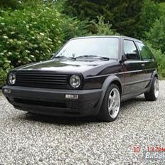 VW GOLF II  1.8  (død)