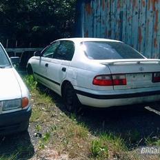 Toyota Carina E 2.0 GLI