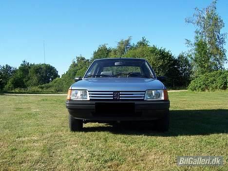 Peugeot 205 XR 1.4 billede 4