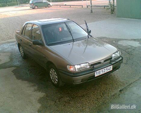 Nissan Sunny *død* - Så blev hun sku´ våd.. Jeg blev vist mere ren end bilen?! Hæhæ billede 10