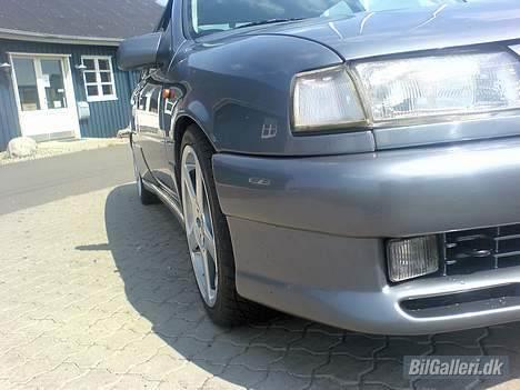 Opel Vectra A 2.0i 16V "SOLGT" billede 13