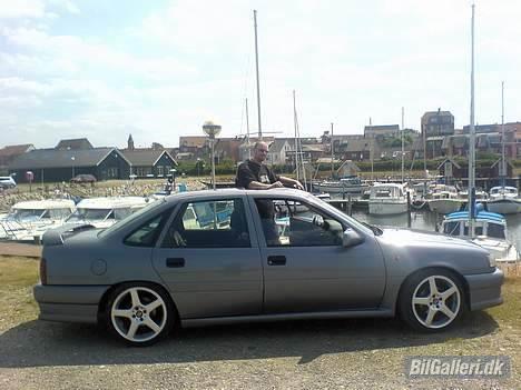 Opel Vectra A 2.0i 16V "SOLGT" billede 15