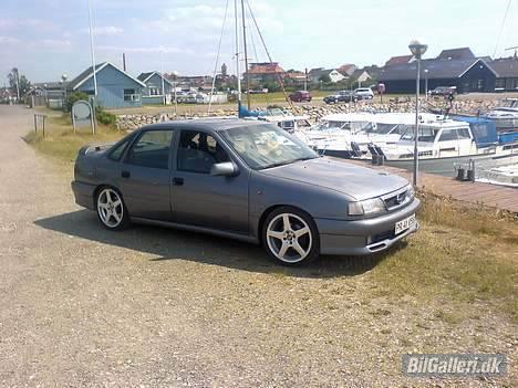 Opel Vectra A 2.0i 16V "SOLGT" billede 17