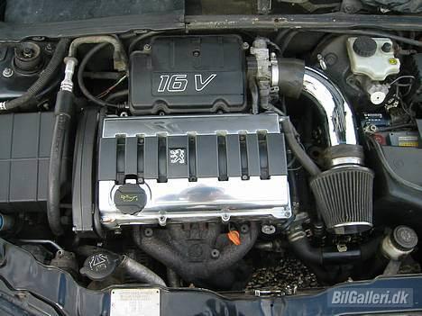 Peugeot 106 gti [SOLGT] - Motor rum:P billede 3