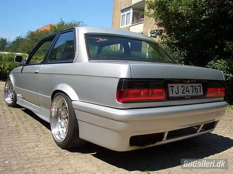 BMW E30 335i billede 16