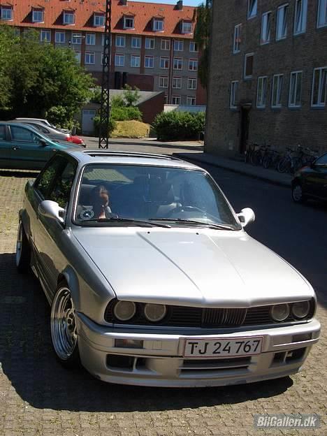 BMW E30 335i billede 18