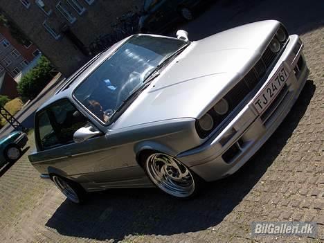 BMW E30 335i billede 19