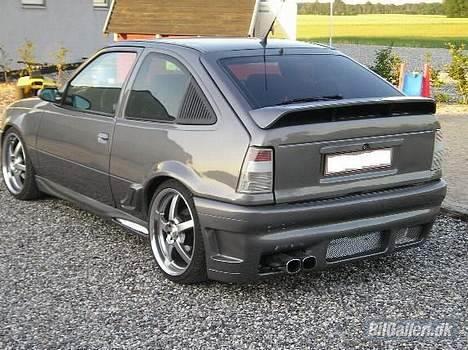 Opel Kadett e gsi 16v (SOLGT) billede 3