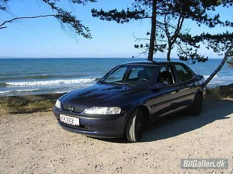 Opel Vectra B billede 1