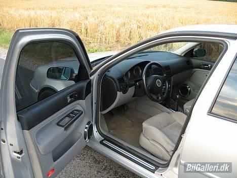 VW Bora 2,3 V5 billede 8