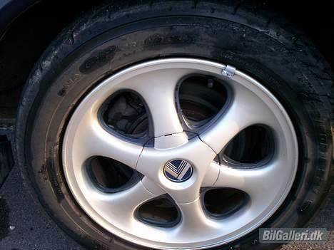 Mazda Eunos Cosmo - lidt Specielle kan man vel godt kalde de hjul her...;) billede 10