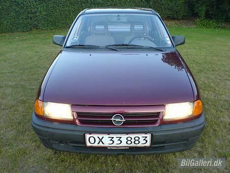 Opel Astra 1.6i (Solgt) $ billede 2